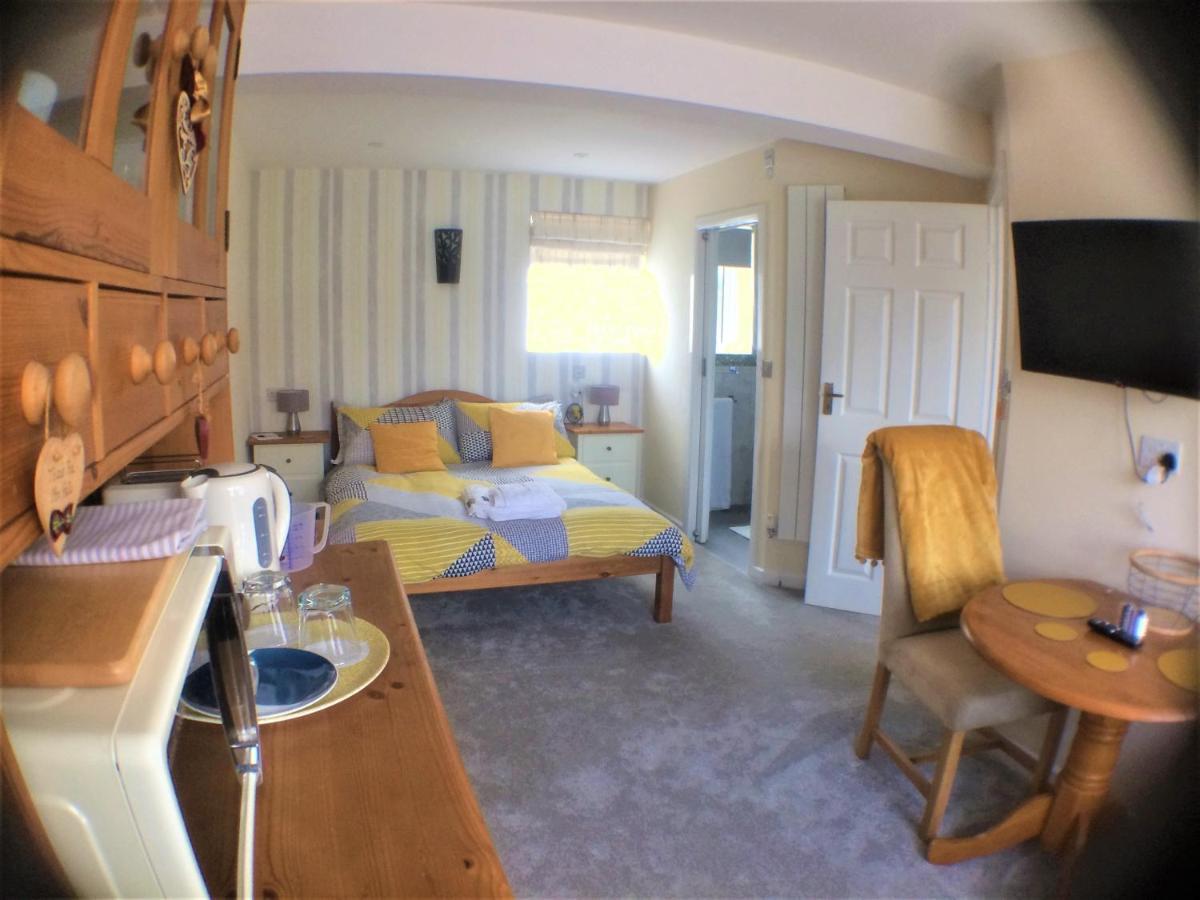 Hartpury B&B エクステリア 写真